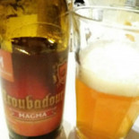 Ventre Saint Gris Comida