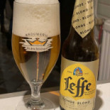 Eeterij Sjiek Nourriture