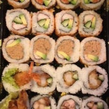 Sakura Sushi Delivery Comida