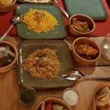 Laziz Restaurant Bar Nourriture