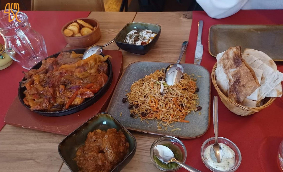 Laziz Restaurant Bar Nourriture