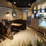 Cafetaria 't Barrierke Acht Dentro