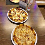 Armin's Grill Comida