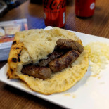 Armin's Grill Comida