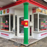 De Roti Corner Comida