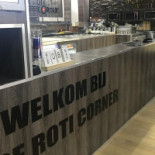 De Roti Corner Exterior