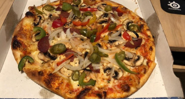 Pizzeria Antonio food