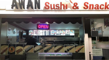 Awan Sushi À l'intérieur