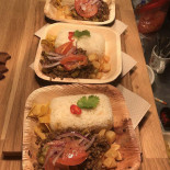 Tinkus À l'intérieur