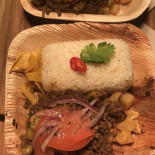 Tinkus À l'intérieur