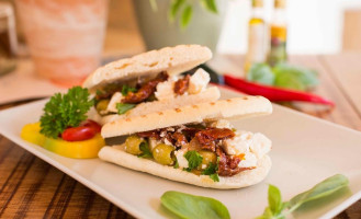 Hup Hup Groningen food