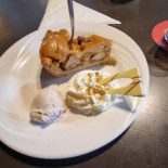 Grand-café Lindenholt outside