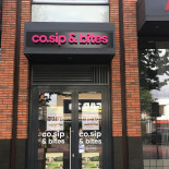 Co. Sip Bites Extérieur