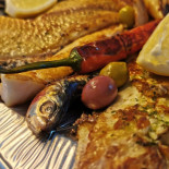 Douzi Fish Chips Nourriture