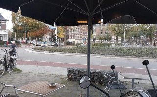 Van Dam's Spare-rib Corner Comida