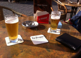 Grand Café De Bourgondiër food