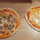 Rooi Pizzeria-shoarma Comida