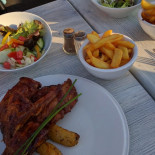 Le Bateau Nourriture