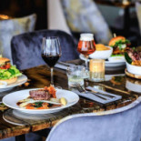 Tsar And Spijs Nourriture