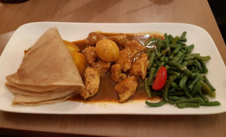 Faja Lobi À l'intérieur