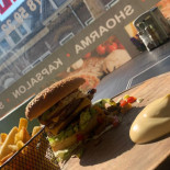 Briljant Snacks Tiel À l'intérieur