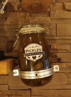 Firma Pickles food