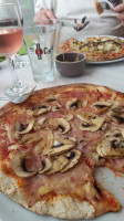 Pizzeria Basilico food