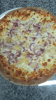 Pizza Plazza food