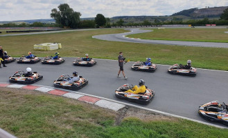 Karting Des Fagnes outside