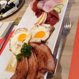 De Poutrel Nourriture