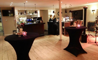 Brasserie Oud Loenen inside