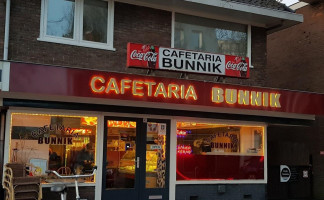 De Bank Co. Eetcafe Bunnik outside