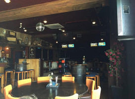 Partycentrum De Ducdalf' Espel À l'intérieur