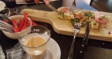 Bakker Van Helden food