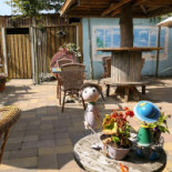 Café Thuys Exterior