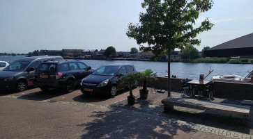 Big Snack Onder De Luifel Hasselt outside