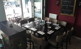 Pizzeria 'da Alfio' Wassenaar inside