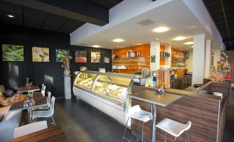 Rembrandt Ijssalon Chocolaterie Boxmeer inside