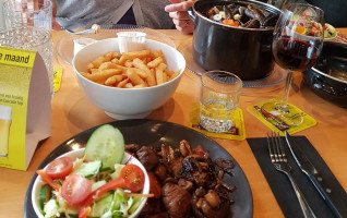 Café Vriendschap food