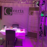 Akieh À l'intérieur