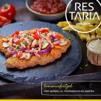Restaria Helden Comida