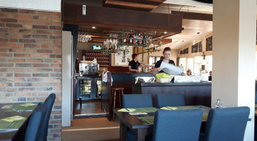 D'n Brabander Dentro