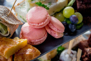 Country Golf Ees food