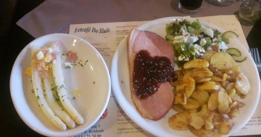 Eetcafé De Sluis Comida