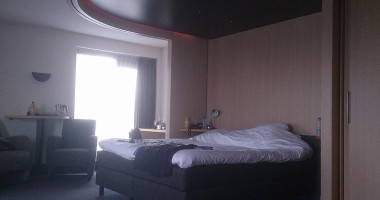 Sporthotel Iselmar Lemmer inside