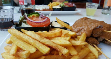 Dutch American Diner De Heuve