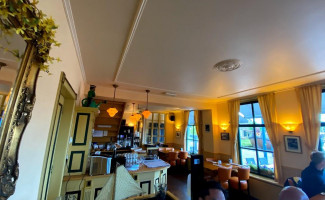 Bistro Jonas In Den Walvis Heeg inside