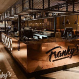 Frankys Bowling À l'intérieur