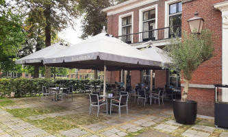 Brasa Kitchen outside