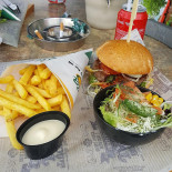 Plaza De Frietkraam Zo Nourriture